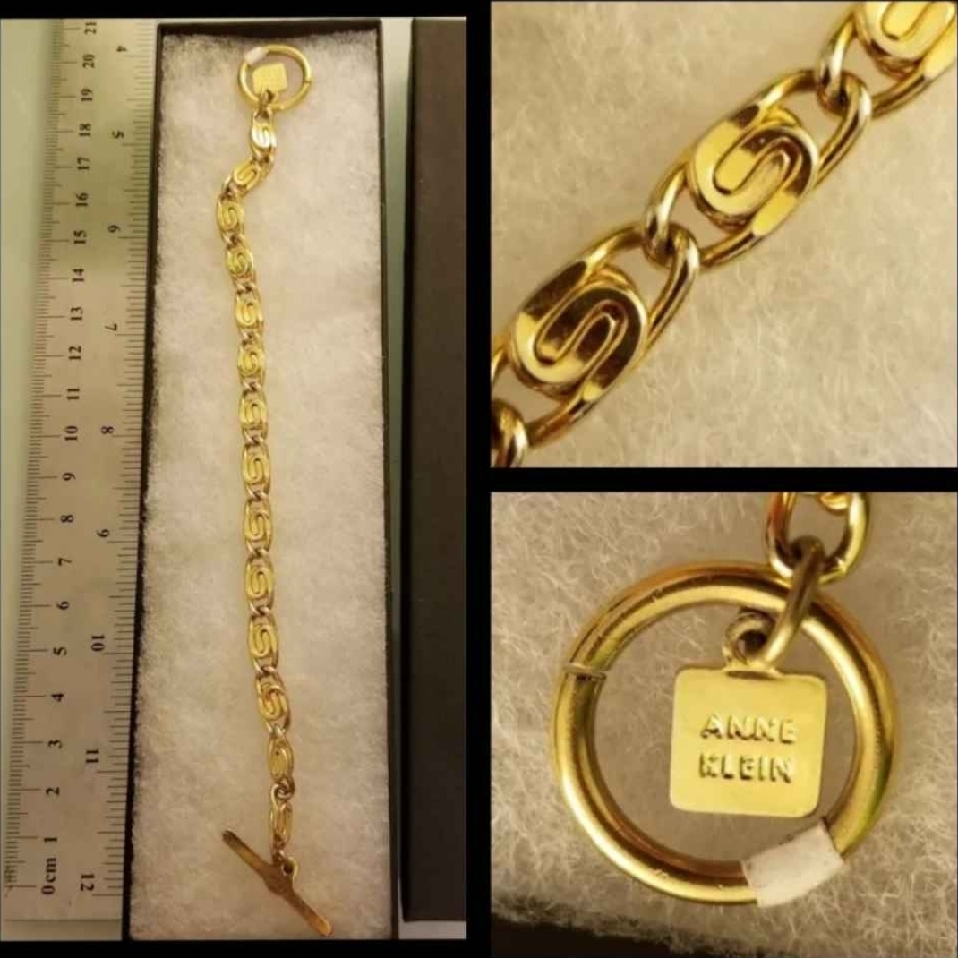 Bracelet Gold Tone Anne Klein Signed Toggle Clasp Lion Head 48$